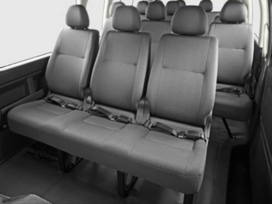 hiace-interior-650x488