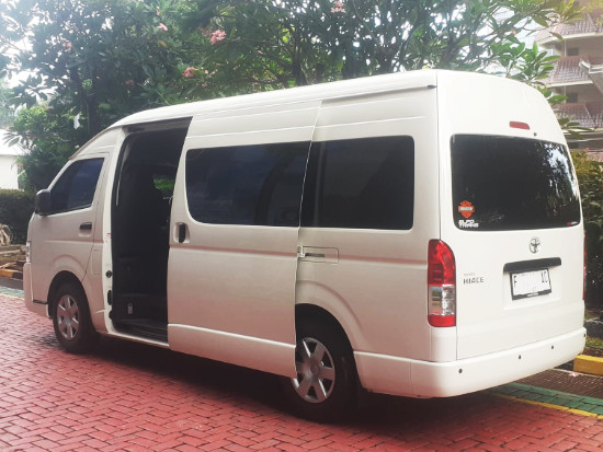 hiace-premio