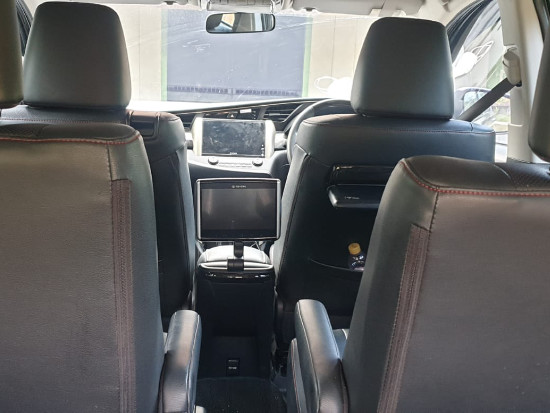 innova-interior